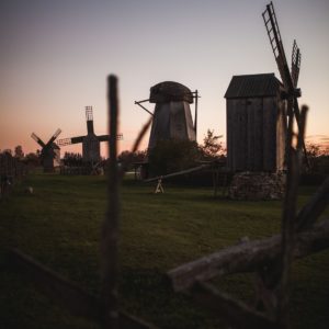 Photo 1 - Angla Tuulikumägi ja Pärandkultuurikeskus