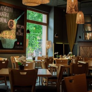 Photo 2 - Centra bistro
