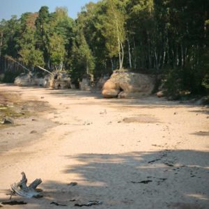 Photo 4 - Baltā kāpa, Tūjas mols un Veczemju klintis – 1 diena