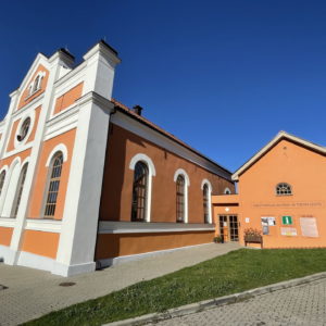 Photo 1 - Sabiles mākslas, kultūras un tūrisma centrs