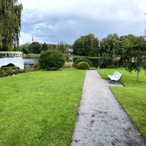 Photo 5 - Sillapē pils rožu dārzs un parks