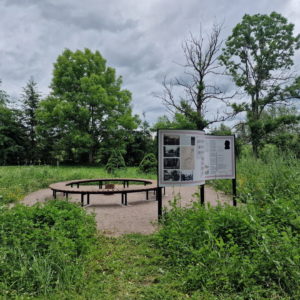 Photo 2 - Äksi Andrease kirik ja “Õ”-park