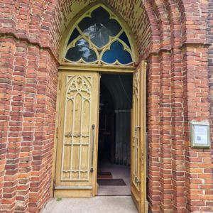 Photo 6 - Äksi Andrease kirik ja “Õ”-park