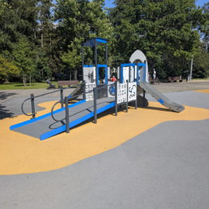 Photo 8 - Pērnavas pieejamā pludmale un rotaļu laukums