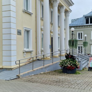 Photo 2 - Otepää Kultuurimaja ja mänguväljak