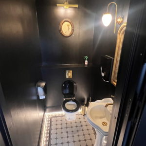 Photo 4 - Postimaja arcade