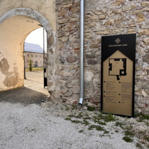 Photo 1 - Põltsamaa castle