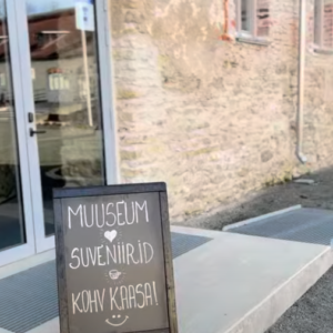 Photo 1 - Põltsamaa loss